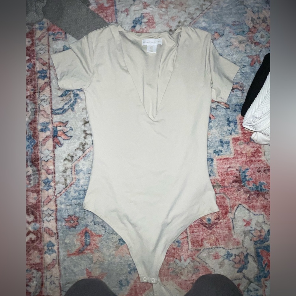 V neck bodysuit